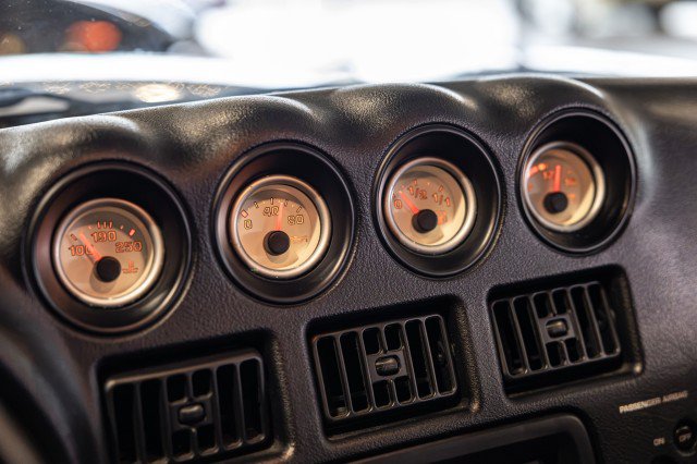 Used 2000 Dodge Viper RT/10 RWD image 16