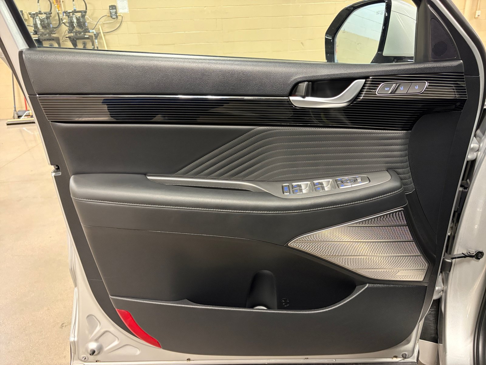 Used 2023 Hyundai Palisade Calligraphy AWD/4WD image 14