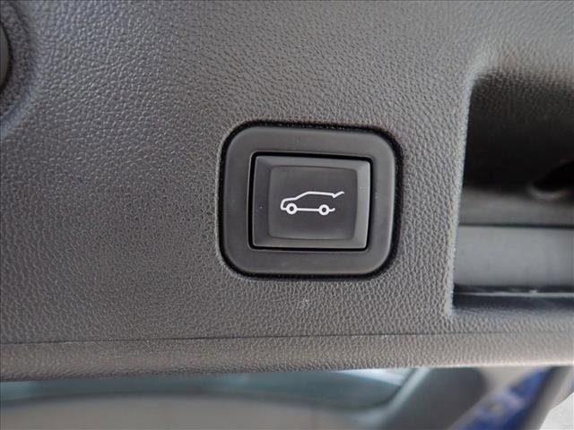 Used 2023 Chevrolet Equinox LT image 9