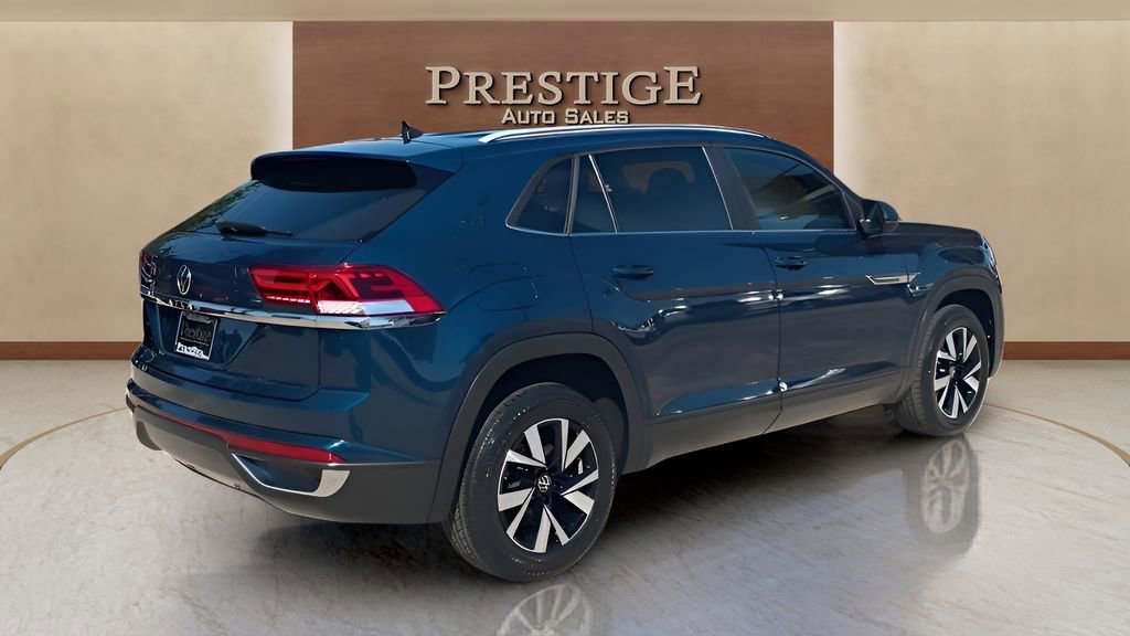 Used 2021 Volkswagen Atlas Cross Sport SE FWD image 17