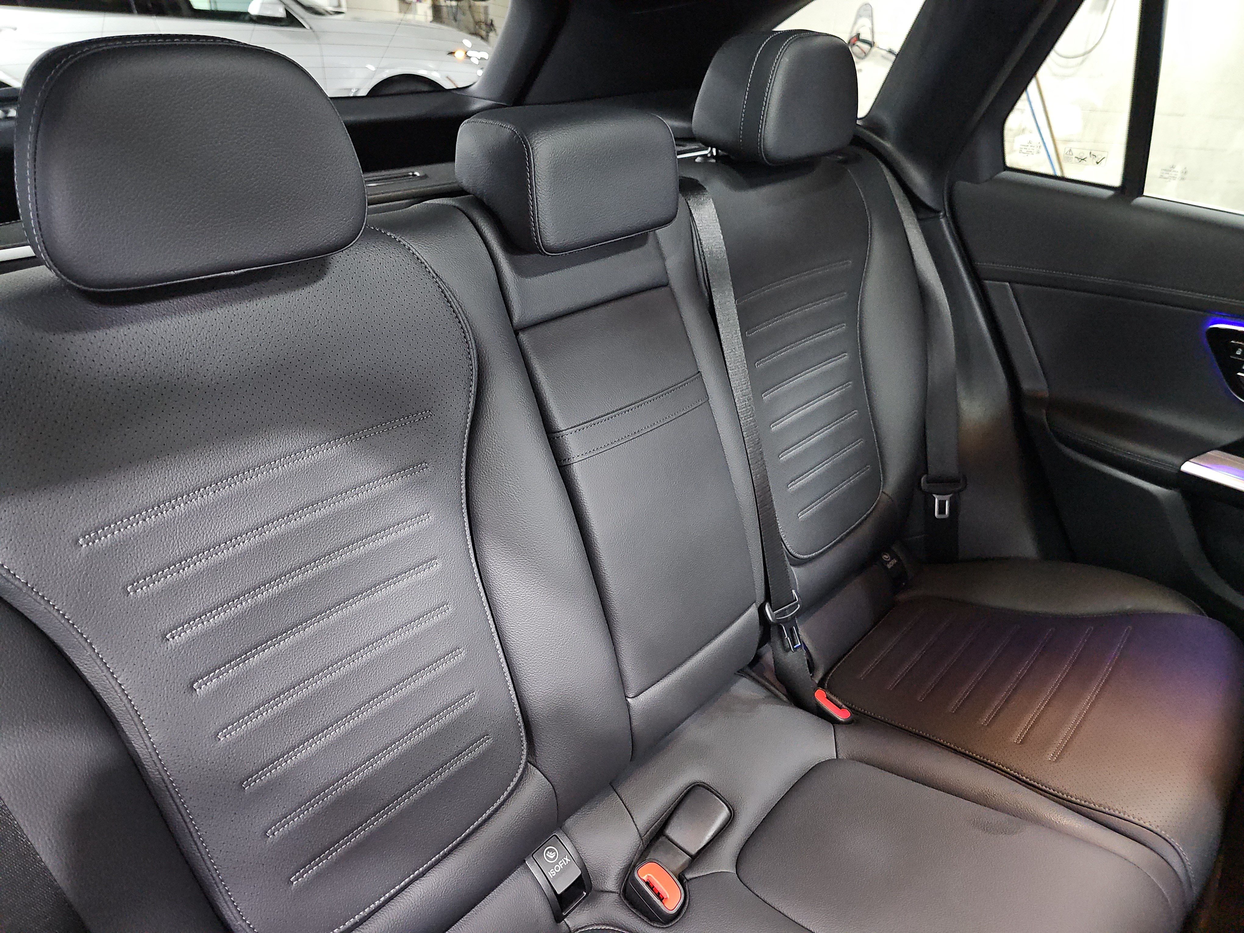 Used 2026 Mercedes-Benz GLC 300 image 13
