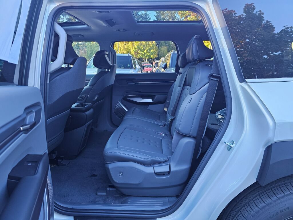 New 2026 Kia EV9 Wind AWD/4WD image 25