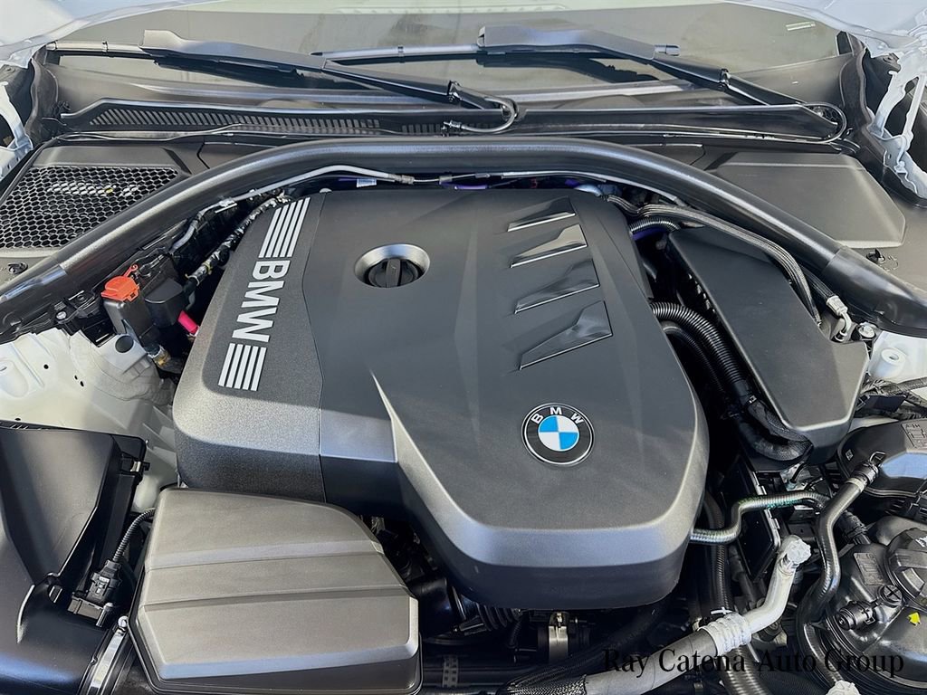 Used 2025 BMW 330i xDrive Sedan w/ Convenience Package image 31