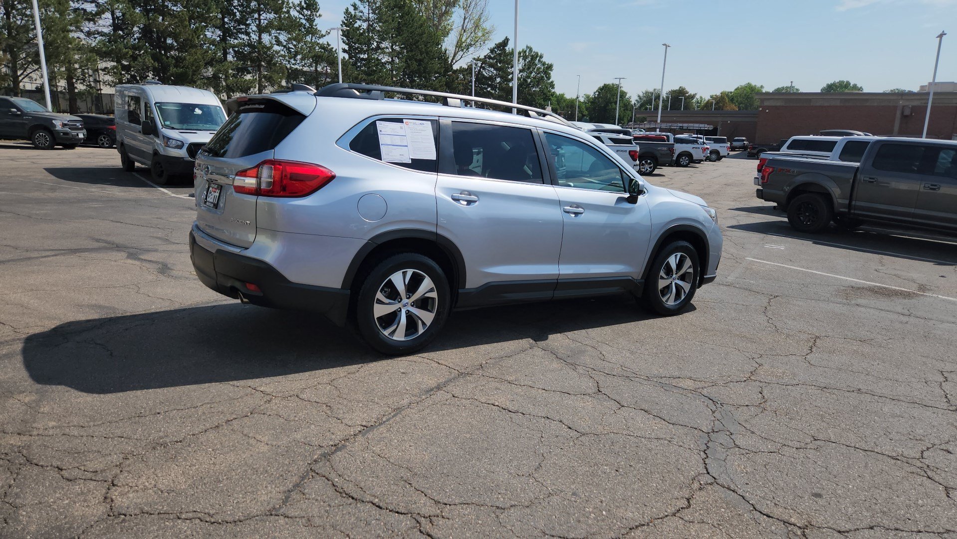 Used 2020 Subaru Ascent Premium w/ Convenience Package AWD/4WD image 31