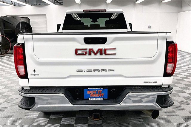 Used 2024 GMC Sierra 3500 SLE w/ SLE Value Package image 4