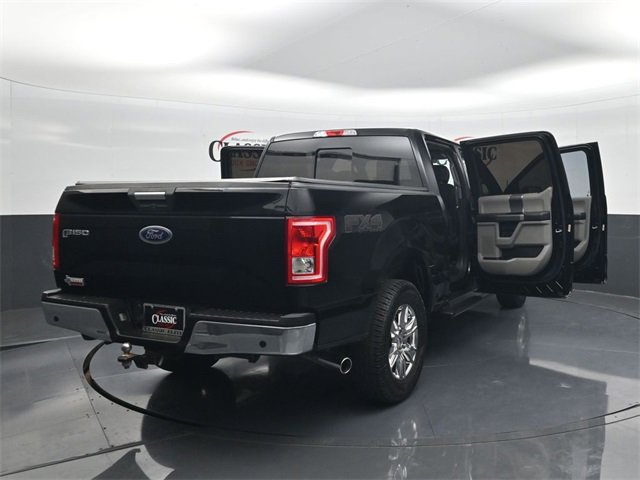 Used 2017 Ford F150 XLT w/ Equipment Group 302A Luxury image 39