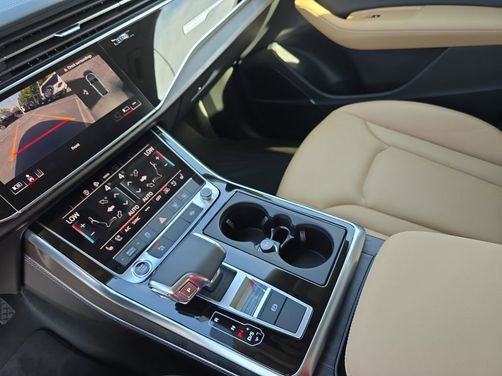 Used 2025 Audi Q8 Premium Plus w/ Premium Plus Package image 25