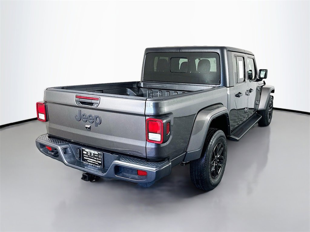 Used 2022 Jeep Gladiator Sport image 7