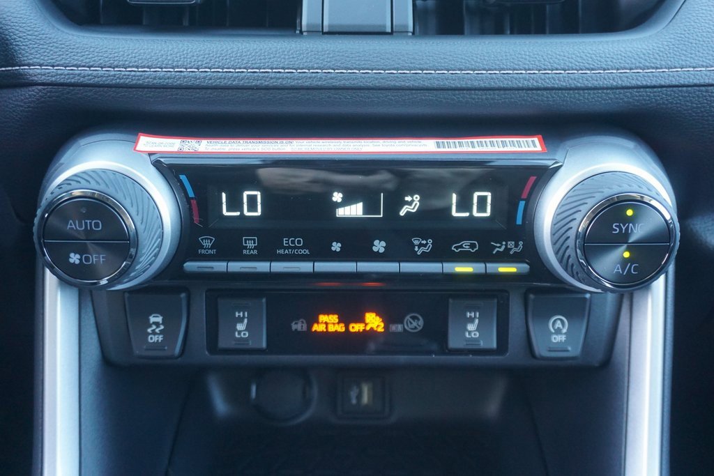 New 2025 Toyota RAV4 XLE image 15