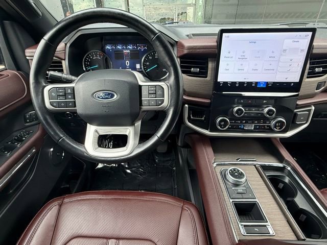 Certified 2024 Ford Expedition Limited RWD image 23