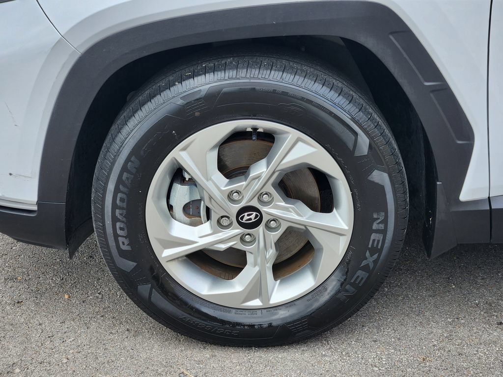 Certified 2024 Hyundai Tucson SEL FWD image 8