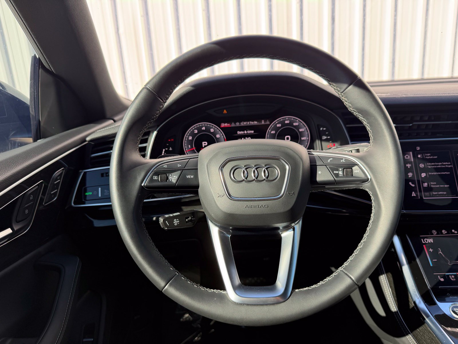 Used 2024 Audi Q8 Prestige AWD/4WD image 14