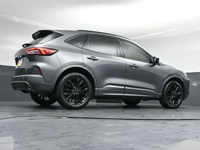 Certified 2023 Ford Escape ST-Line Elite w/ Premium Technology Package AWD/4WD image 40