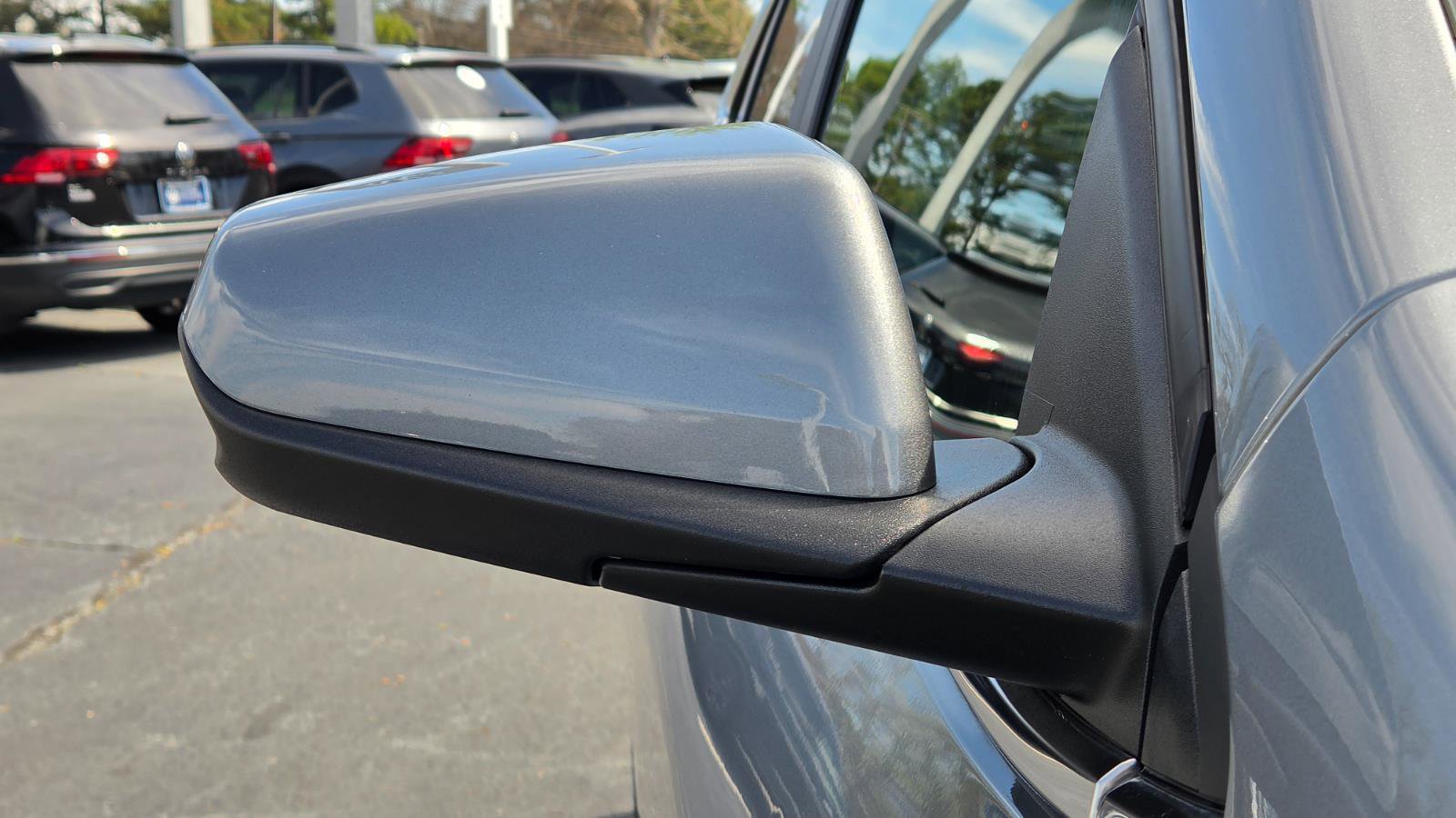 Used 2023 Chevrolet Equinox LT image 9