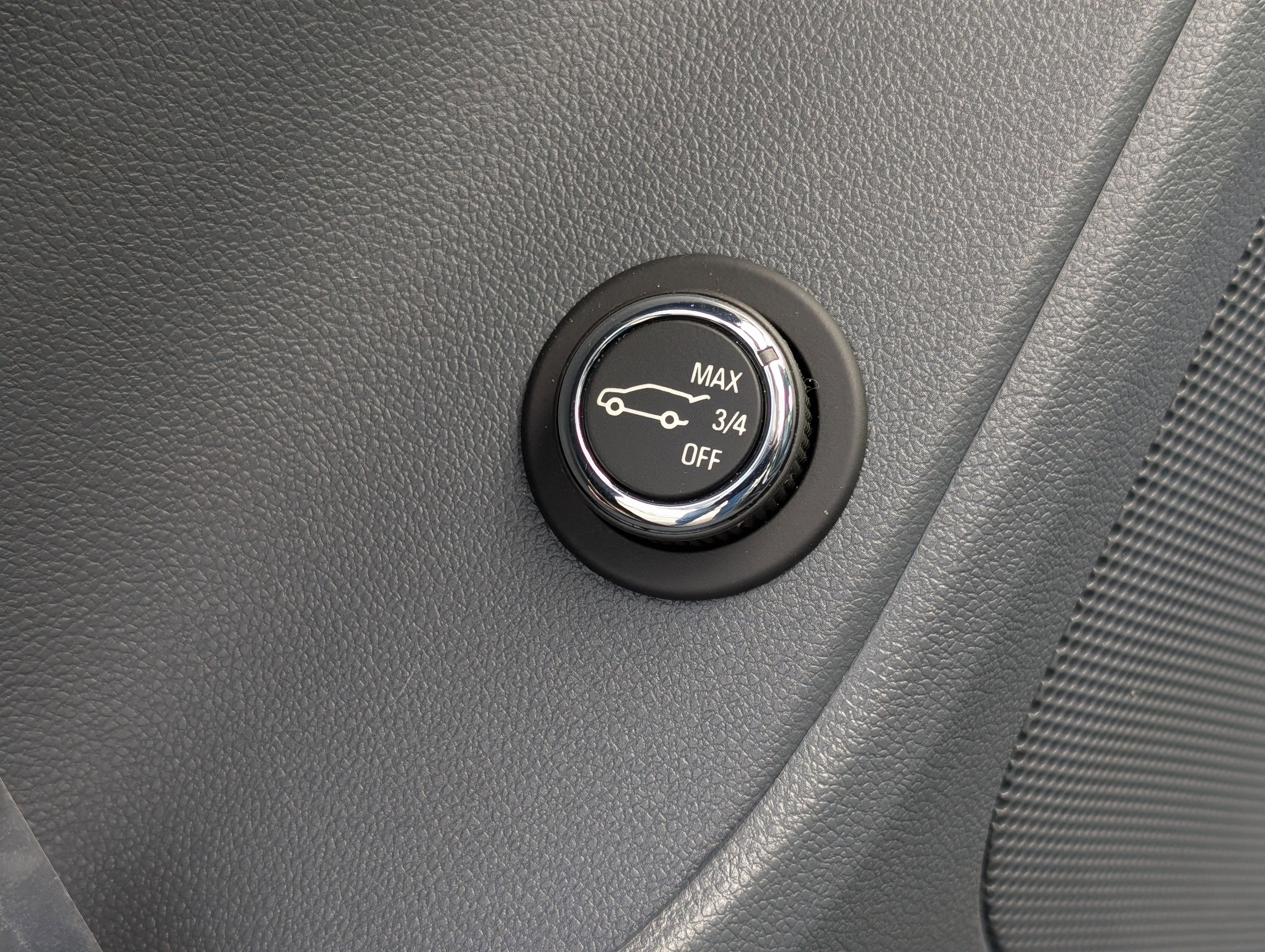 Used 2022 Chevrolet Blazer LT image 29