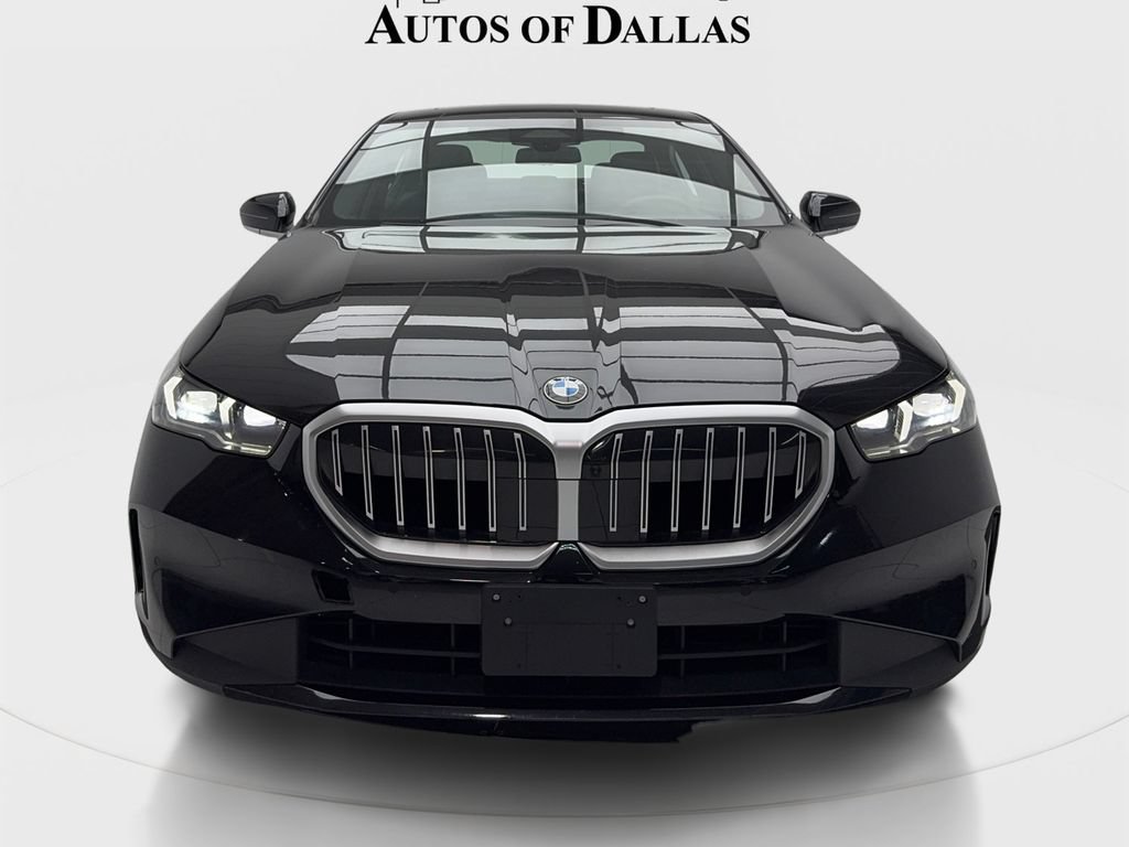 Used 2026 BMW 530i xDrive AWD/4WD image 4