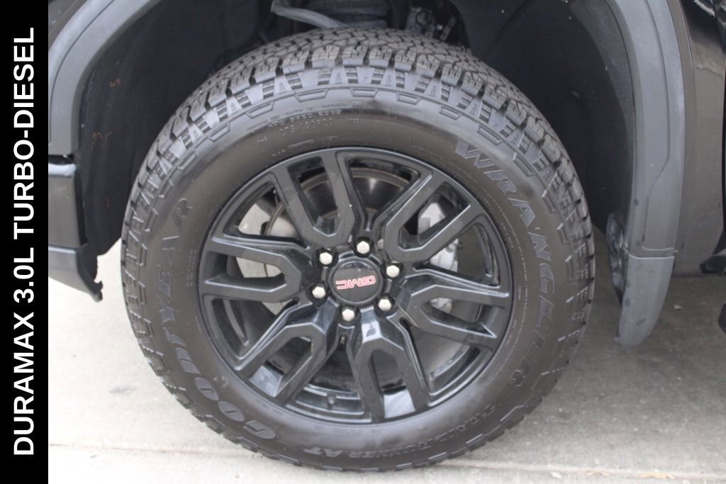 Used 2022 GMC Sierra 1500 Elevation w/ Elevation Premium Package AWD/4WD image 11