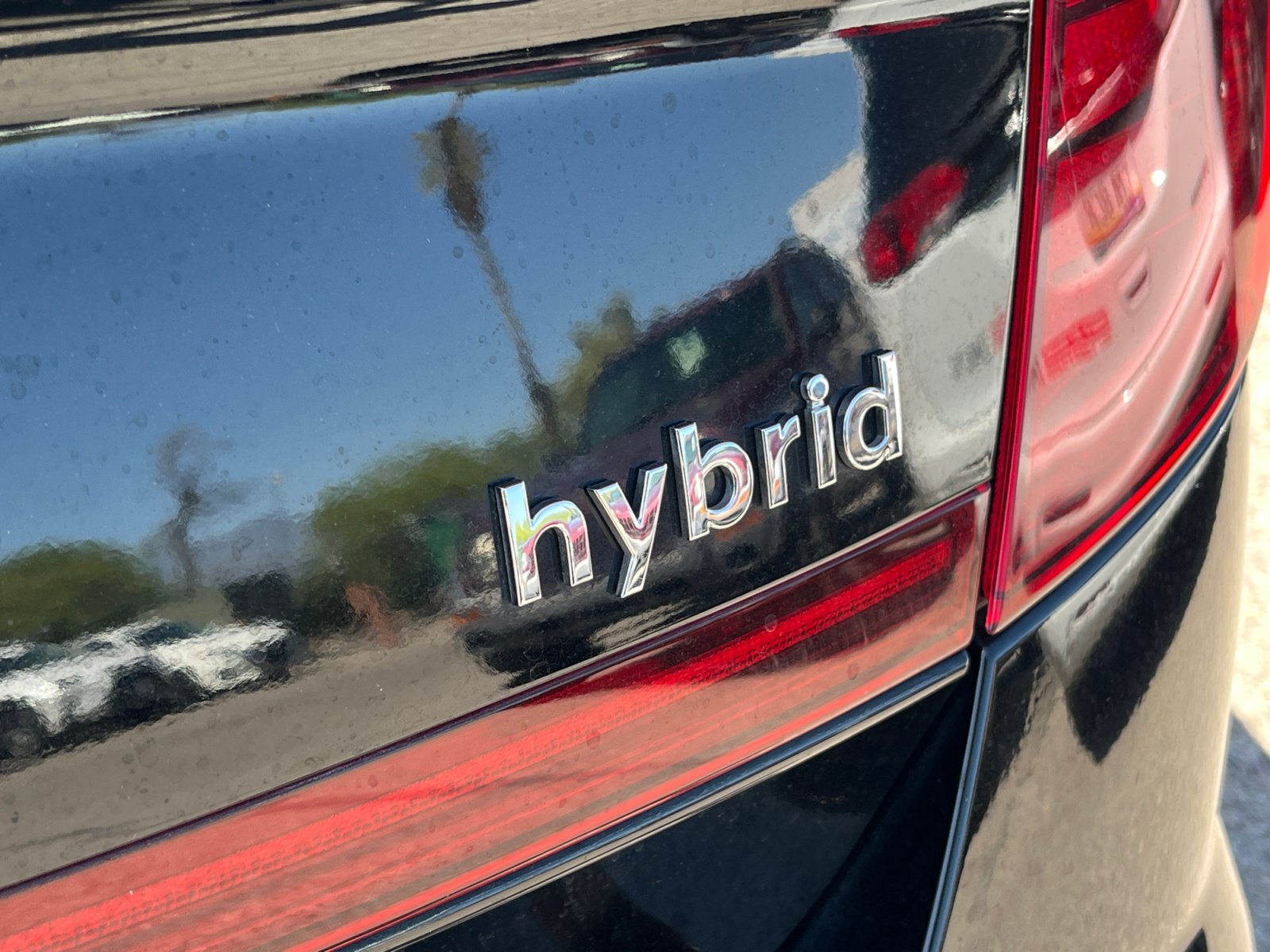 Used 2023 Hyundai Sonata Limited w/ Cargo Package FWD image 31