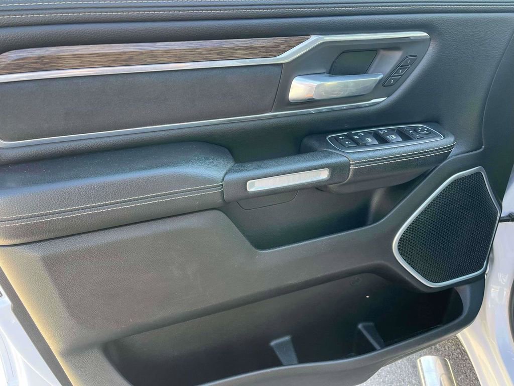 Used 2020 RAM 1500 Laramie w/ Off Road Group image 12