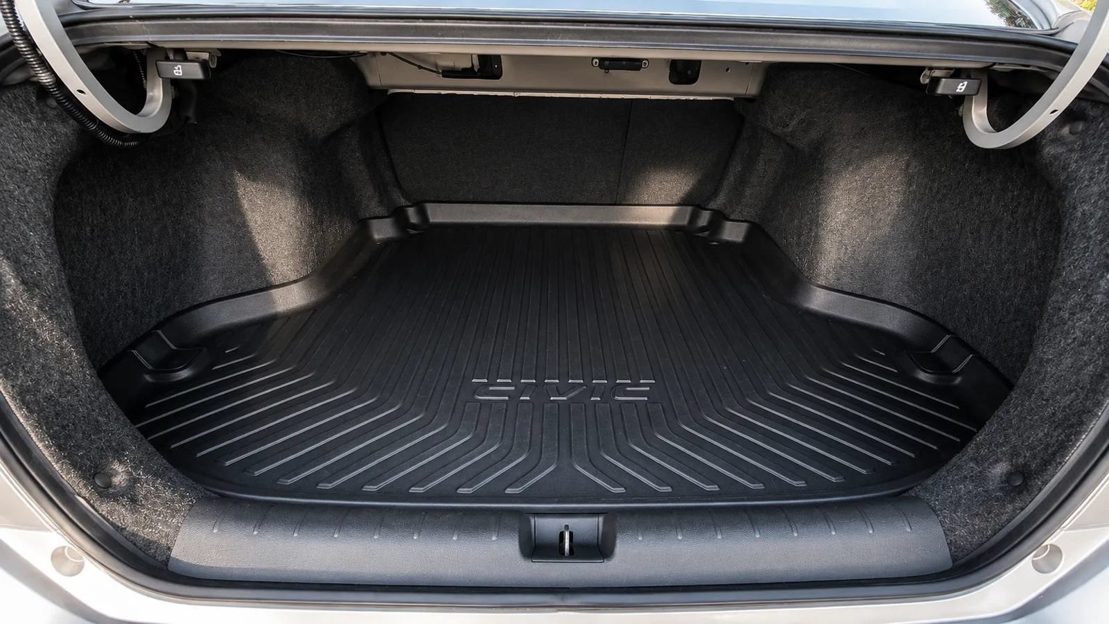 Used 2019 Honda Civic Sport image 13