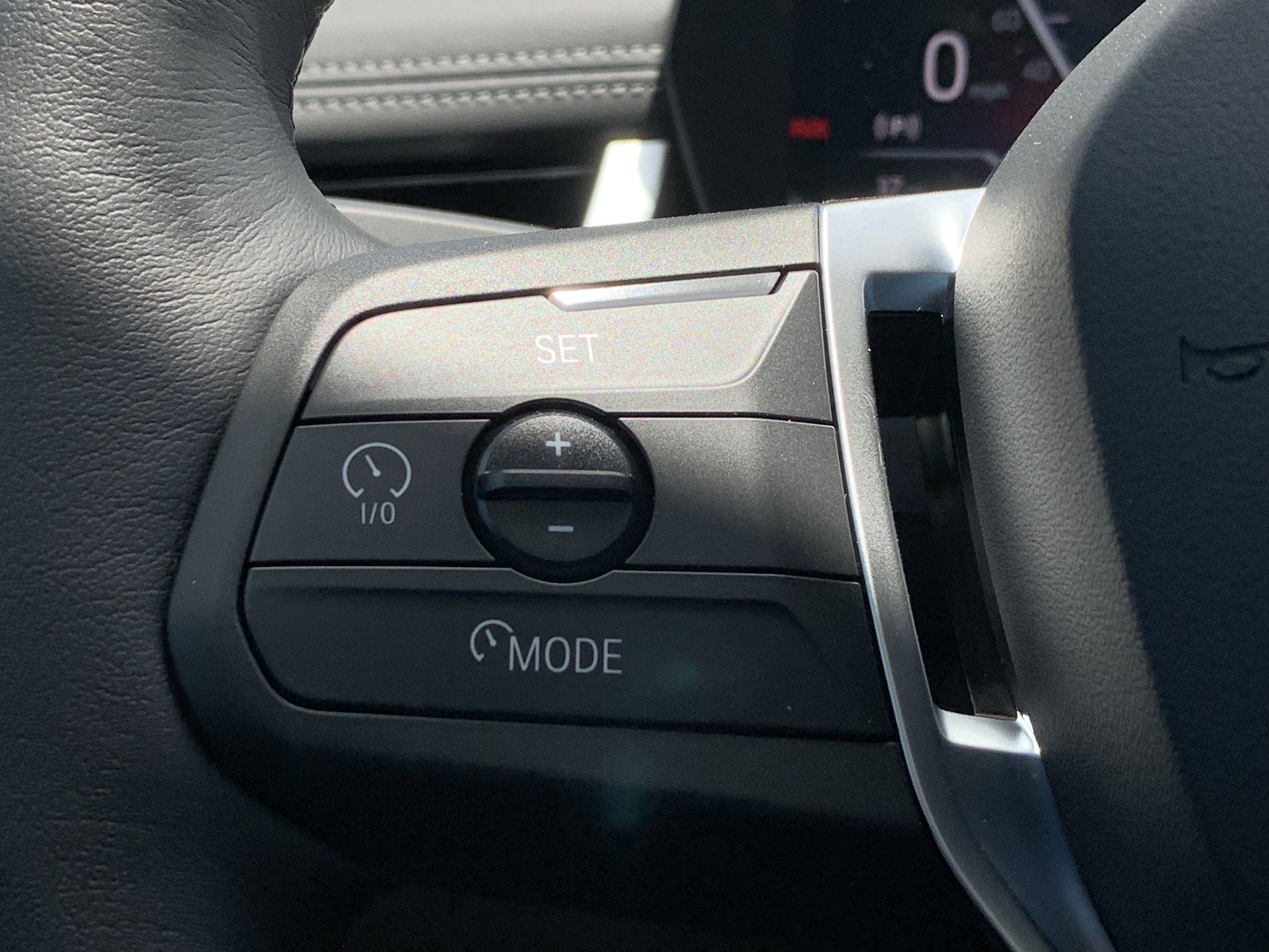 Used 2025 BMW X1 xDrive28i w/ Technology Package image 20