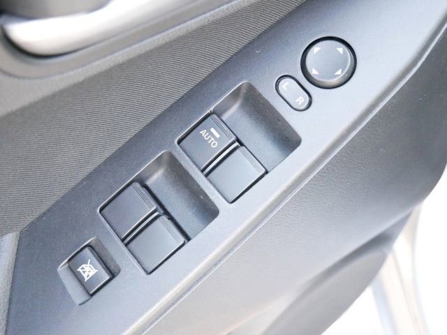 Used 2013 MAZDA MAZDA3 i Touring FWD image 13
