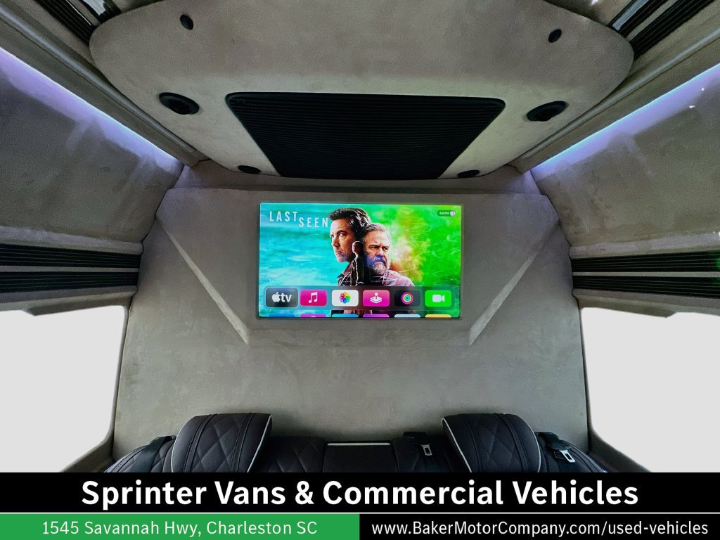 Used 2021 Mercedes-Benz Sprinter 2500 image 11