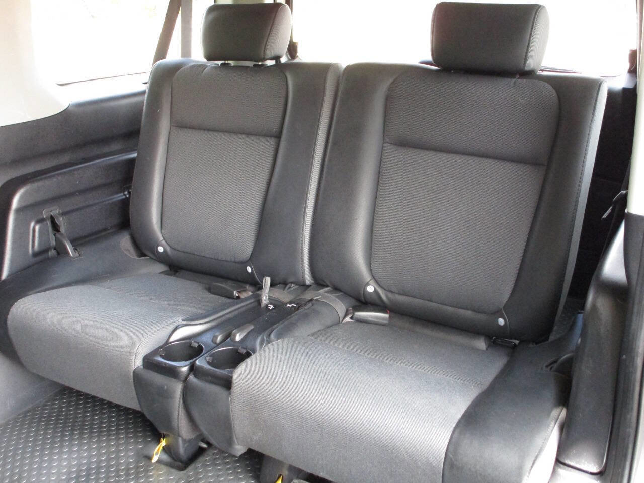 Used 2005 Honda Element EX image 15