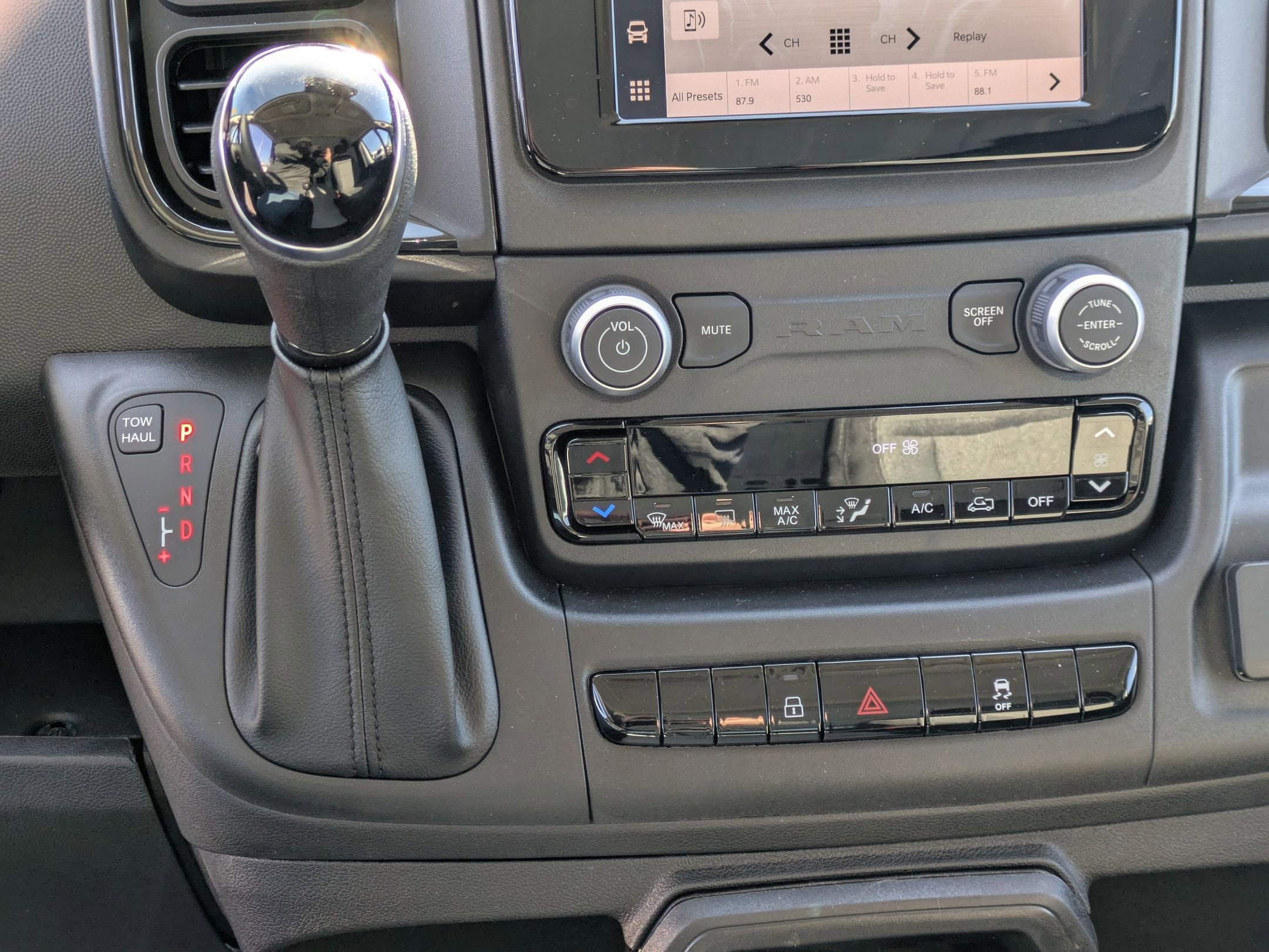 New 2026 RAM ProMaster 1500 w/ Convenience Group FWD image 19