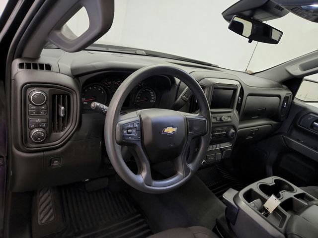 Used 2022 Chevrolet Silverado 1500 Custom w/ LPO, Dark Essentials Package AWD/4WD image 17