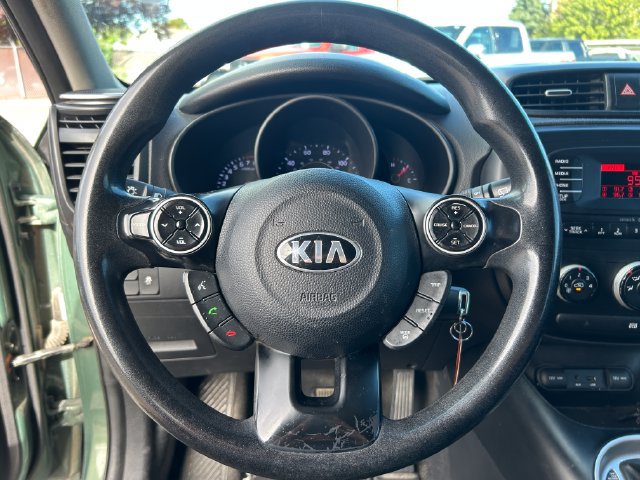 Used 2014 Kia Soul FWD image 17