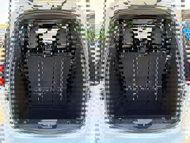 New 2026 Chrysler Pacifica Select image 20