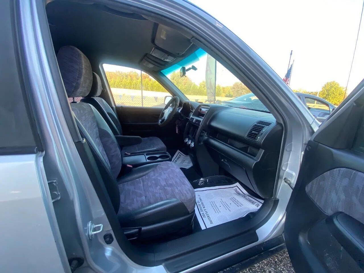 Used 2002 Honda CR-V LX image 11