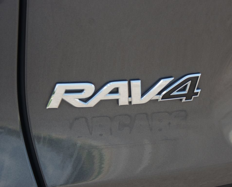 Used 2024 Toyota RAV4 XLE w/ Convenience Package AWD/4WD image 18