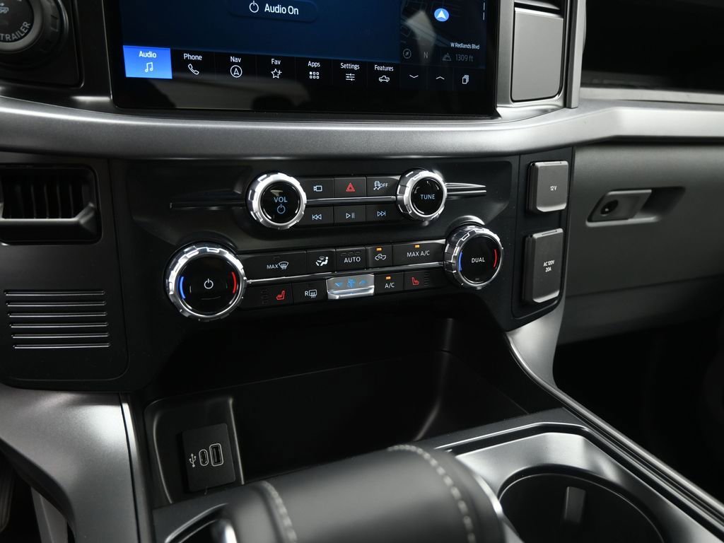 New 2025 Ford F150 Lightning XLT image 15