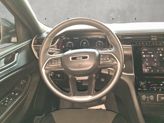 Used 2023 Jeep Grand Cherokee L Altitude AWD/4WD image 27