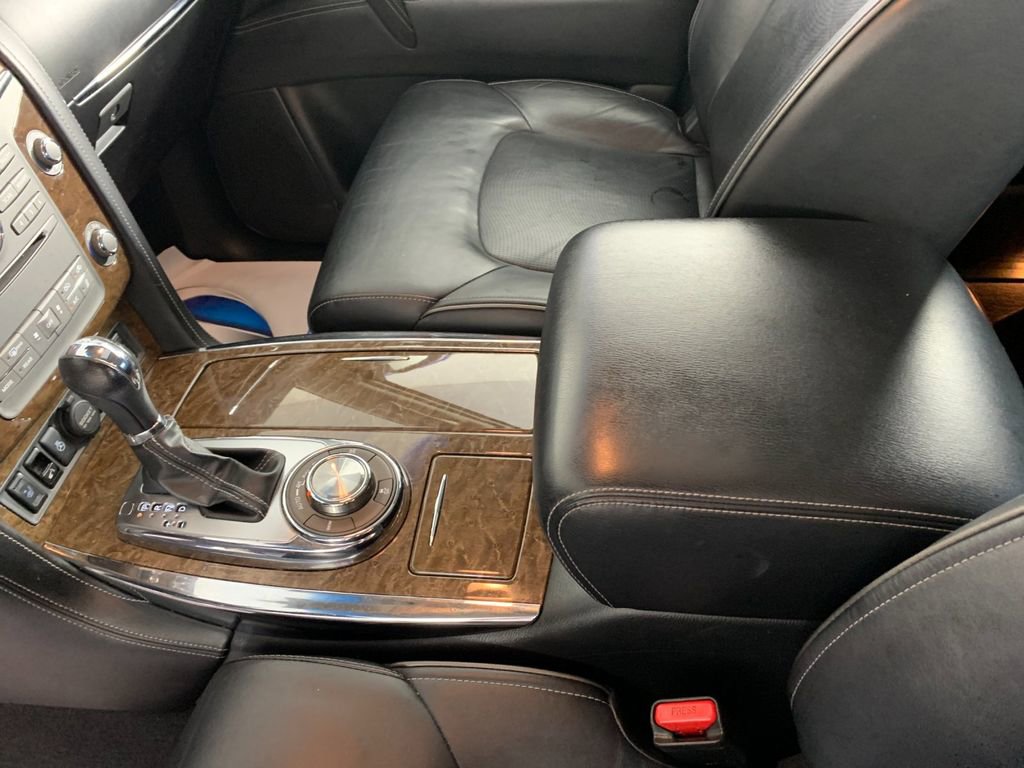 Used 2017 INFINITI QX80 4WD w/ Driver Assistance Package image 30