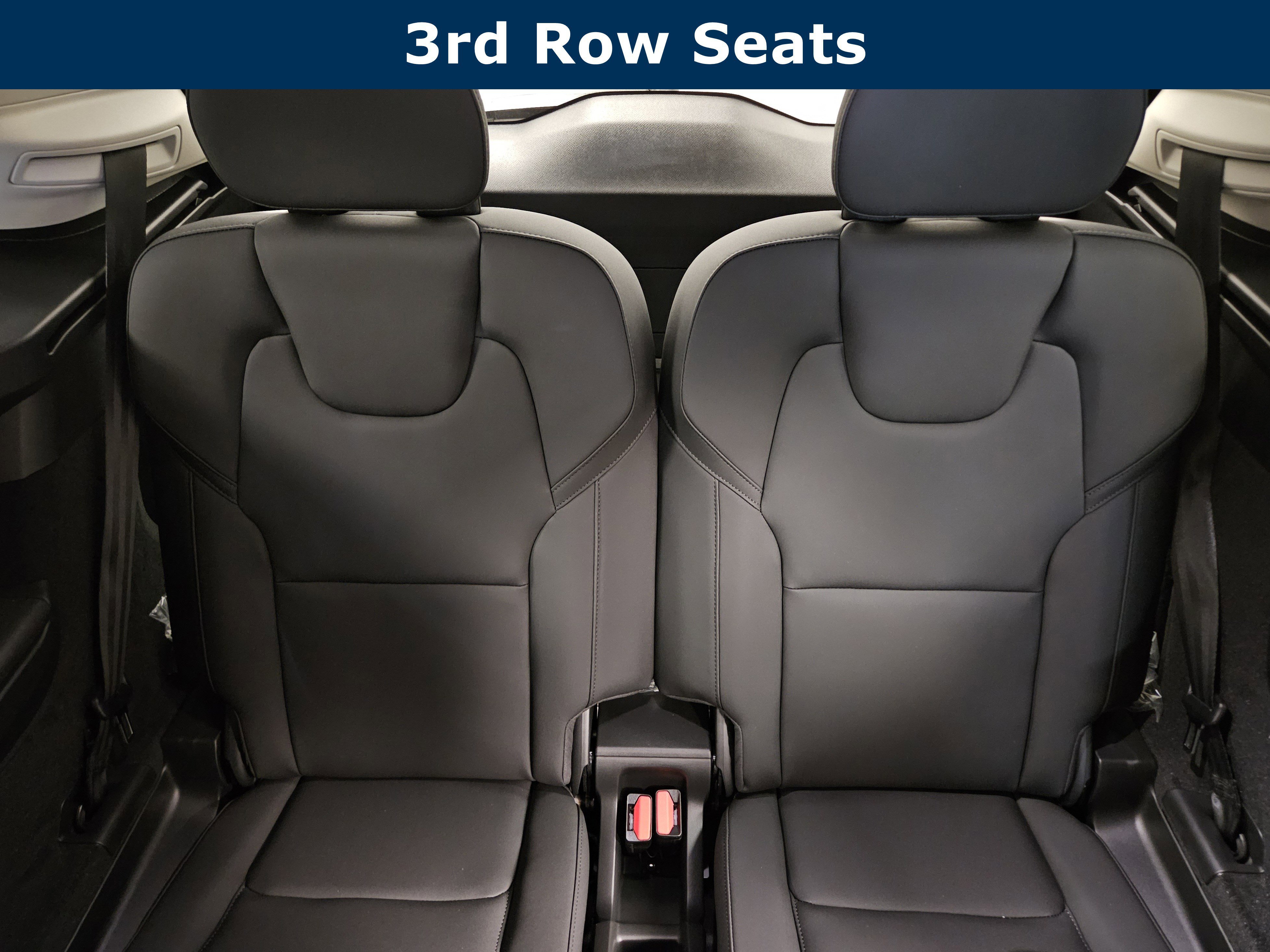 New 2026 Volvo XC90 B6 Plus w/ Protection Package Premier image 35