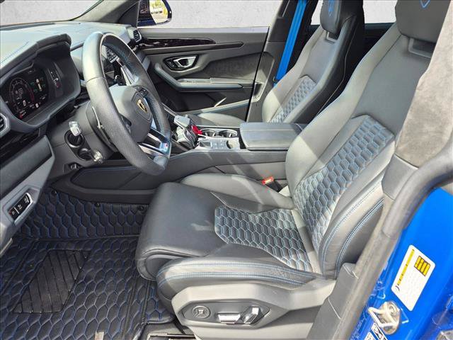 Used 2023 Lamborghini Urus S AWD/4WD image 14
