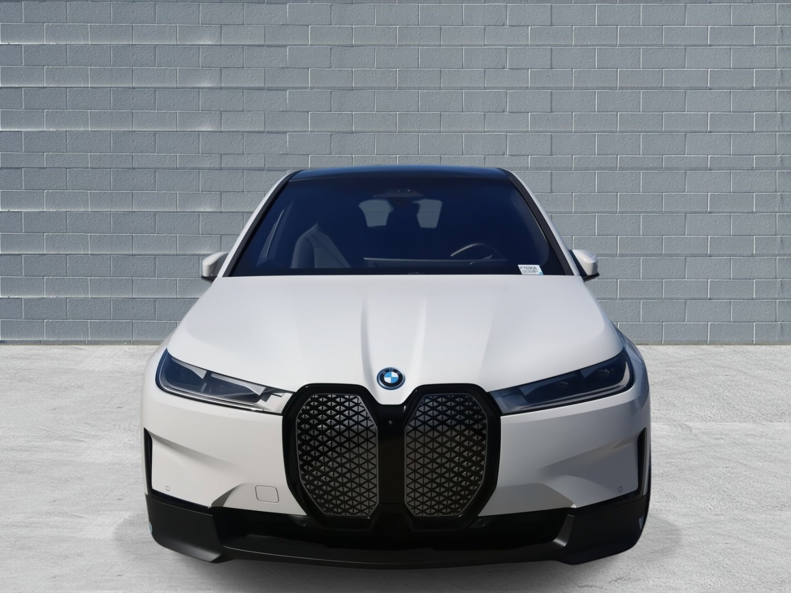 Used 2024 BMW iX xDrive50 image 2