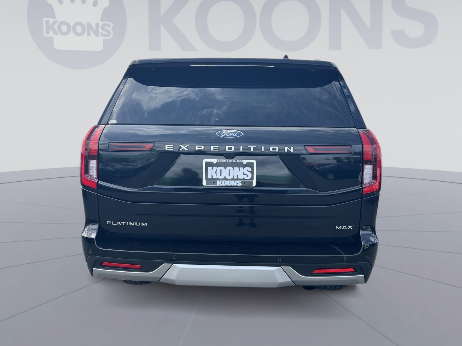Used 2025 Ford Expedition Max Platinum w/ Driver's Package AWD/4WD image 10