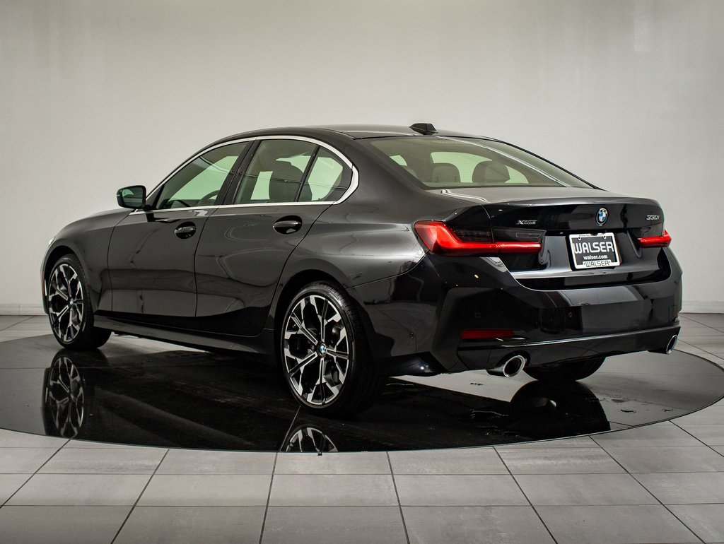 Used 2025 BMW 330i xDrive Sedan image 6