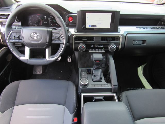 Used 2025 Toyota Tacoma TRD Sport image 16