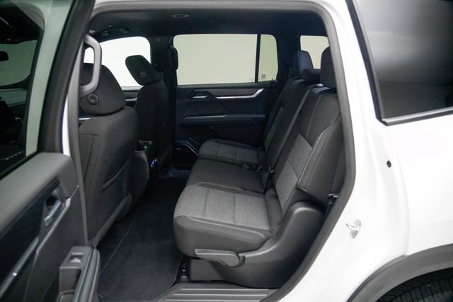 Used 2025 GMC Acadia Elevation FWD image 27