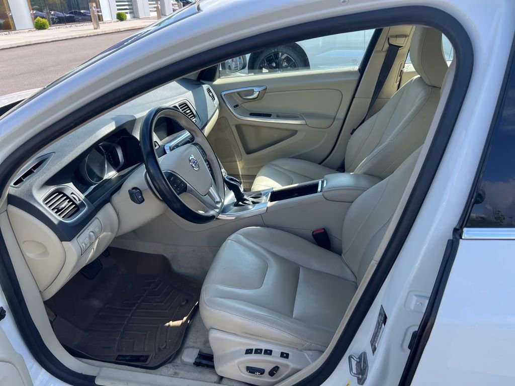 Used 2015 Volvo S60 T5 Premier AWD/4WD image 9