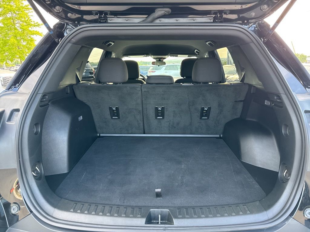 Used 2026 GMC Terrain Elevation FWD image 28