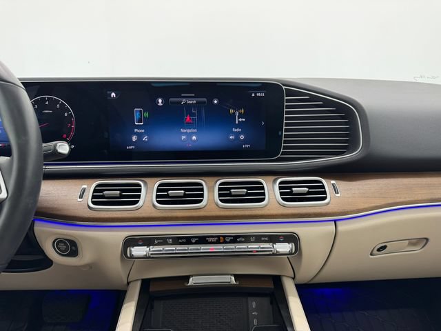 Certified 2025 Mercedes-Benz GLE 350 4MATIC image 4