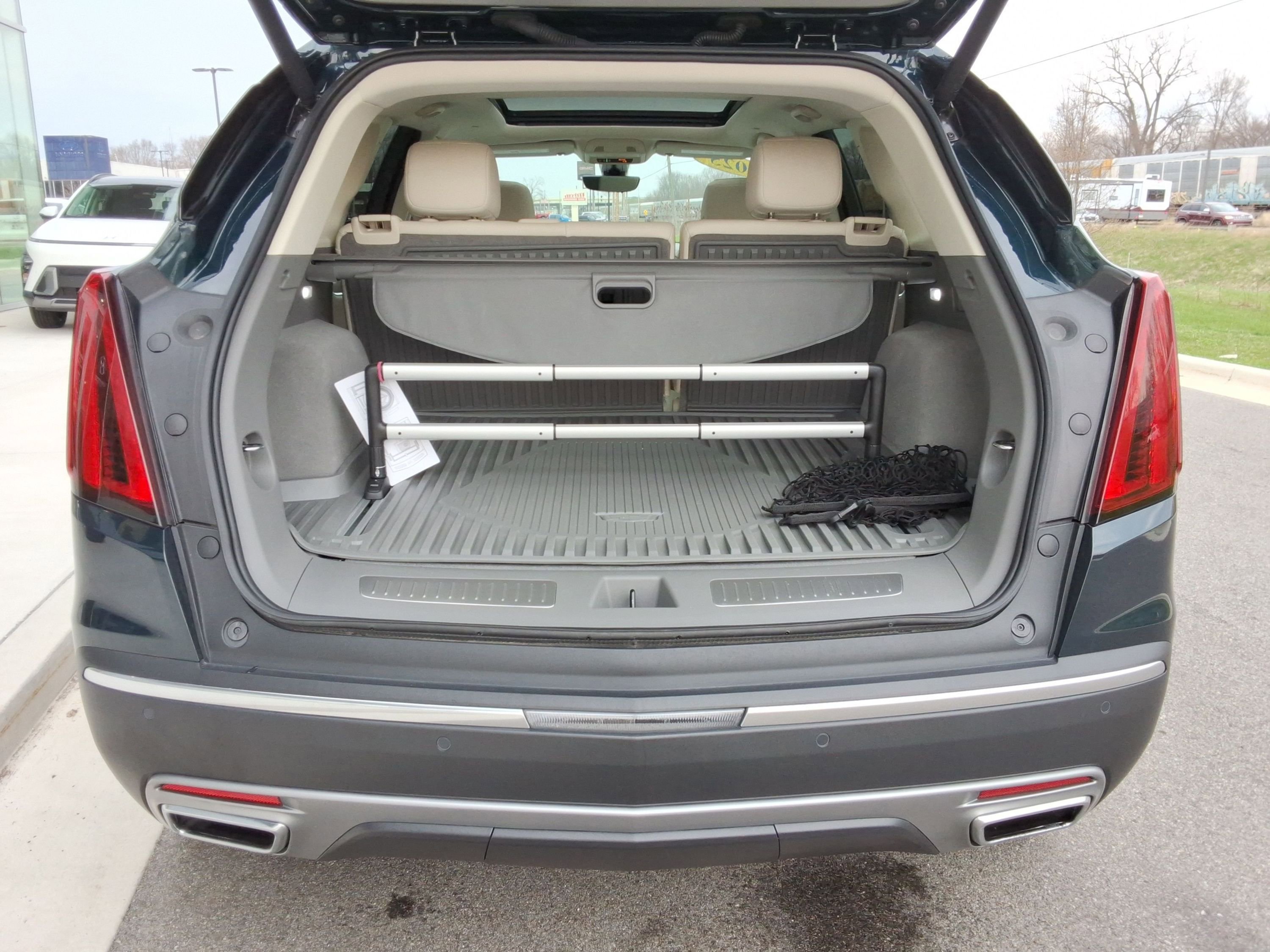 Used 2025 Cadillac XT5 Premium Luxury w/ Technology Package image 31