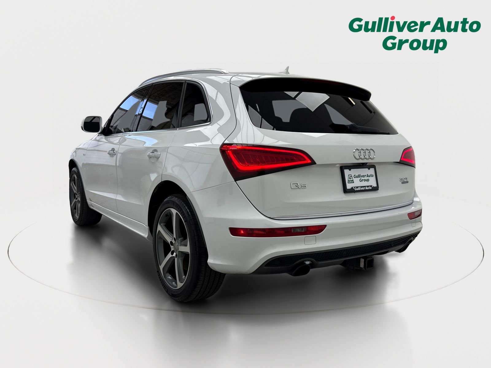 Used 2017 Audi Q5 3.0T Premium Plus w/ Technology Package image 5