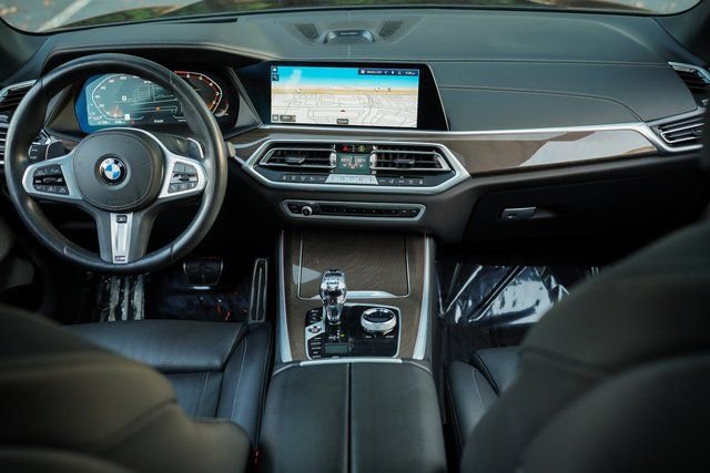 Used 2023 BMW X5 M50i w/ Executive Package image 20